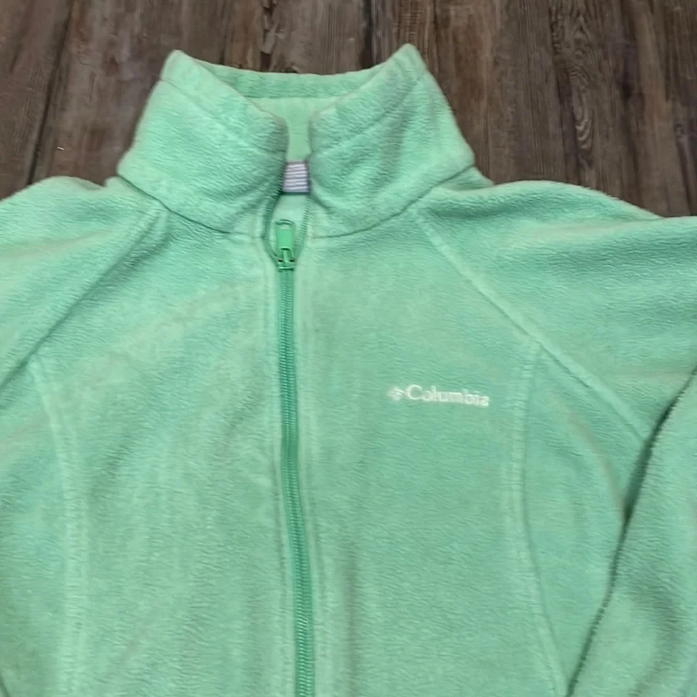 Columbia fleece mint